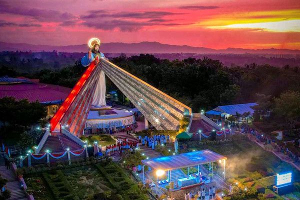 Divine Mercy Shrine, El Salvador